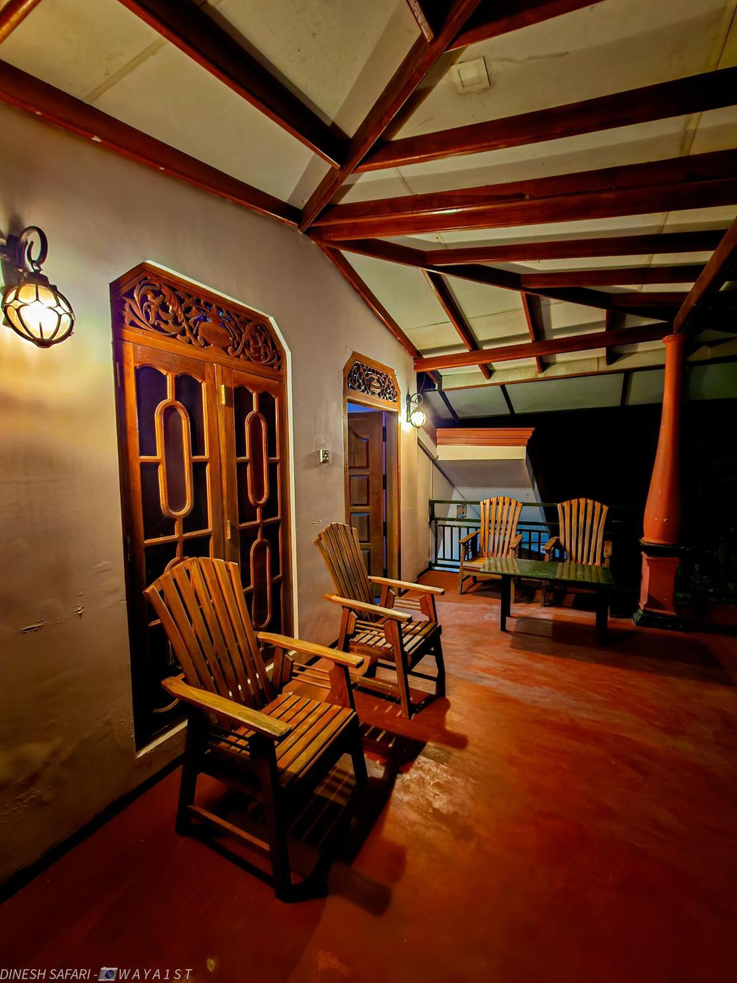 Dinesh Safari Homestay Udawalawe Exterior photo